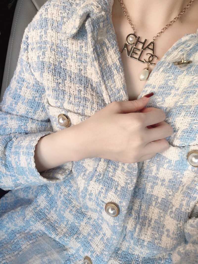 Ch**el necklaces